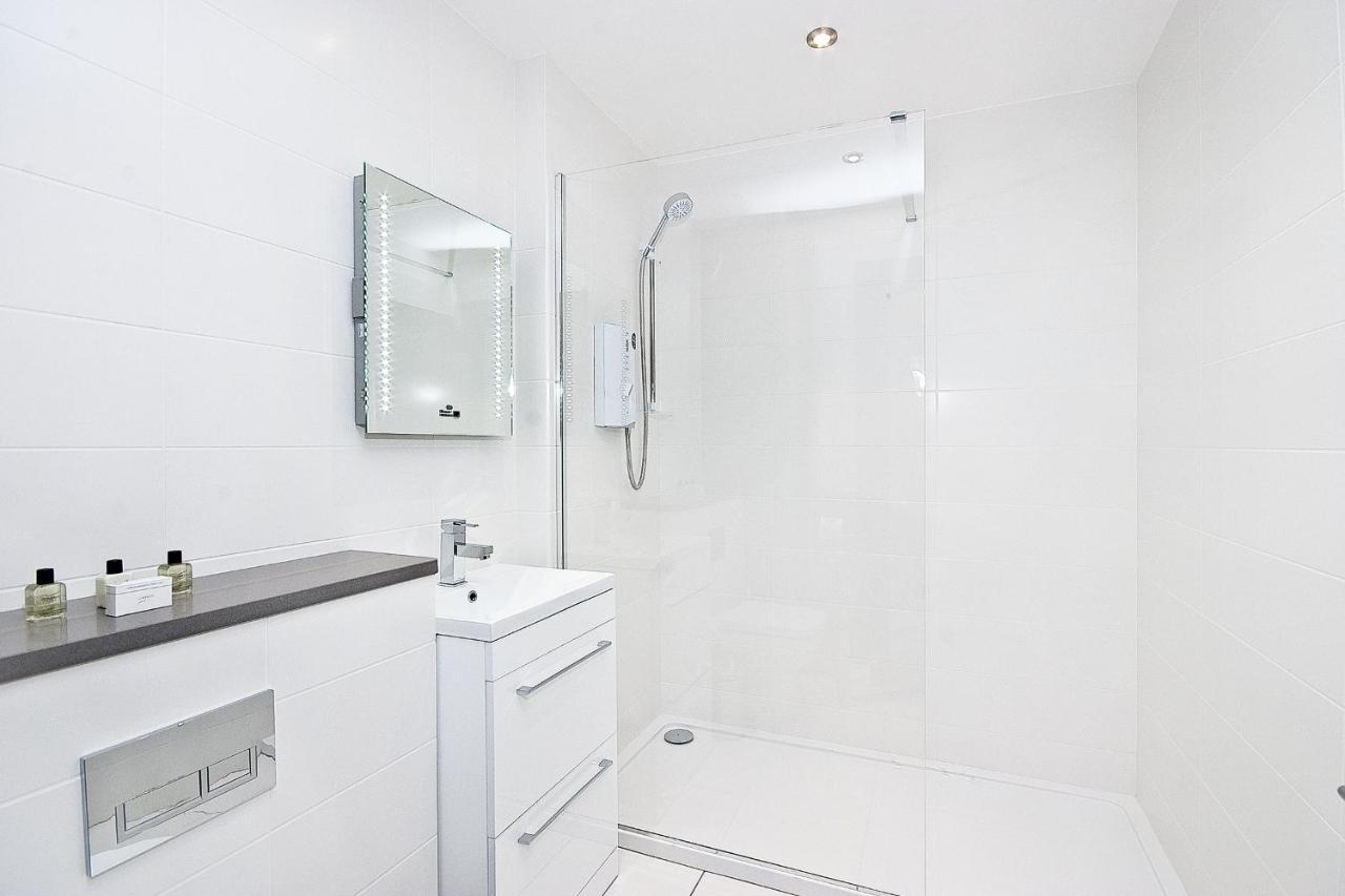 Heinze Flat 402 - One Bedroom Fourth Floor Flat By City Living Londra Esterno foto